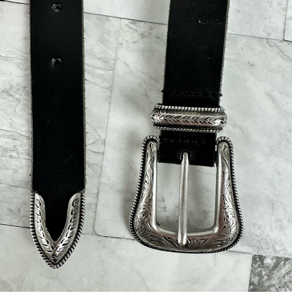 Abercrombie & Fitch genuine leather western belt - Picture 2 of 6